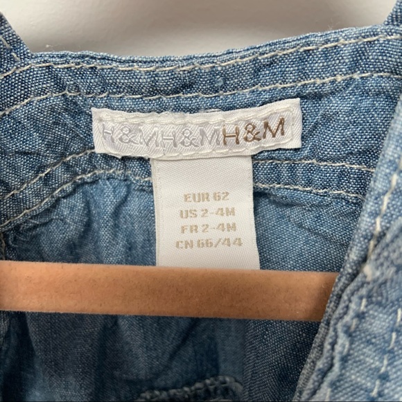 [2 for 15$✨] H&M Jean Romper 🐝 - Picture 6 of 7